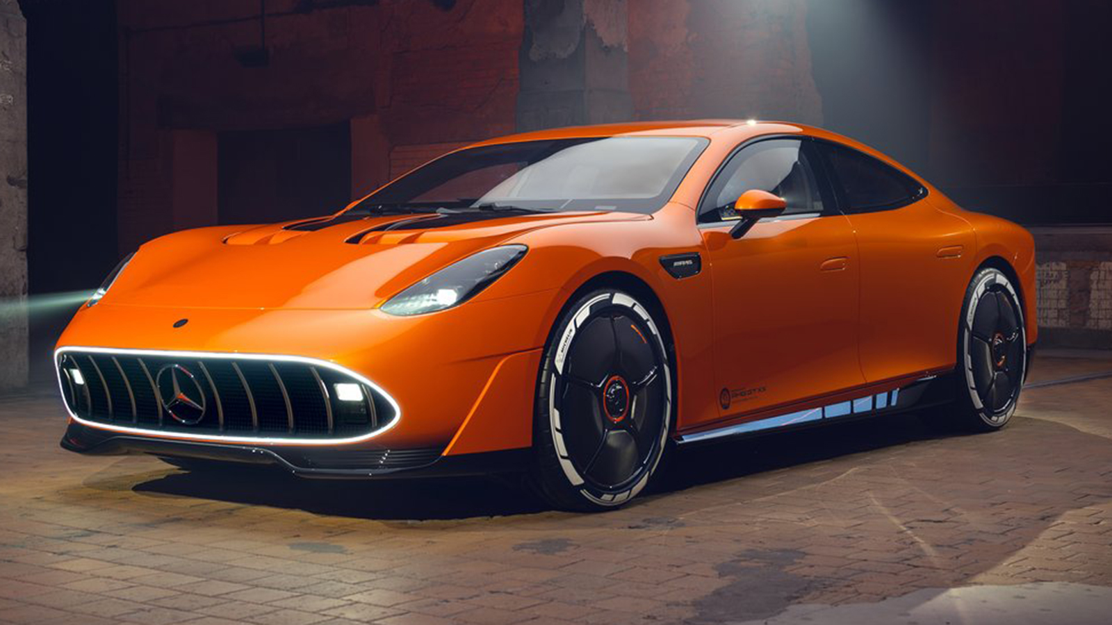 Mercedes: Φέρνει 40 νέα μοντέλα έως το 2027