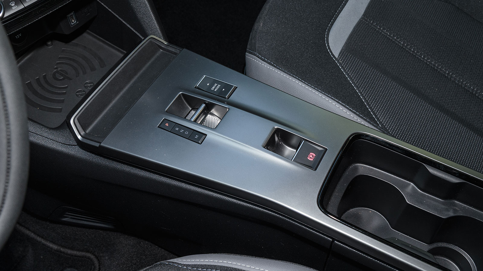 Opel Mokka. Πόσο καλό είναι σε εξοπλισμό άνεσης και ασφάλειας.