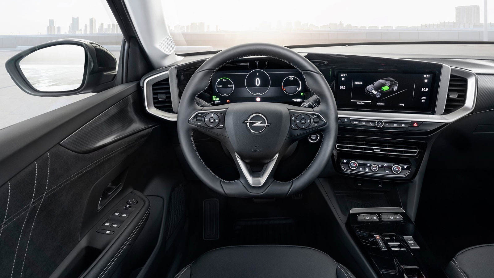 Fiat 600e VS Opel Mokka. Ποιο ξεχωρίζει σε εξοπλισμό ασφάλειας και άνεσης.