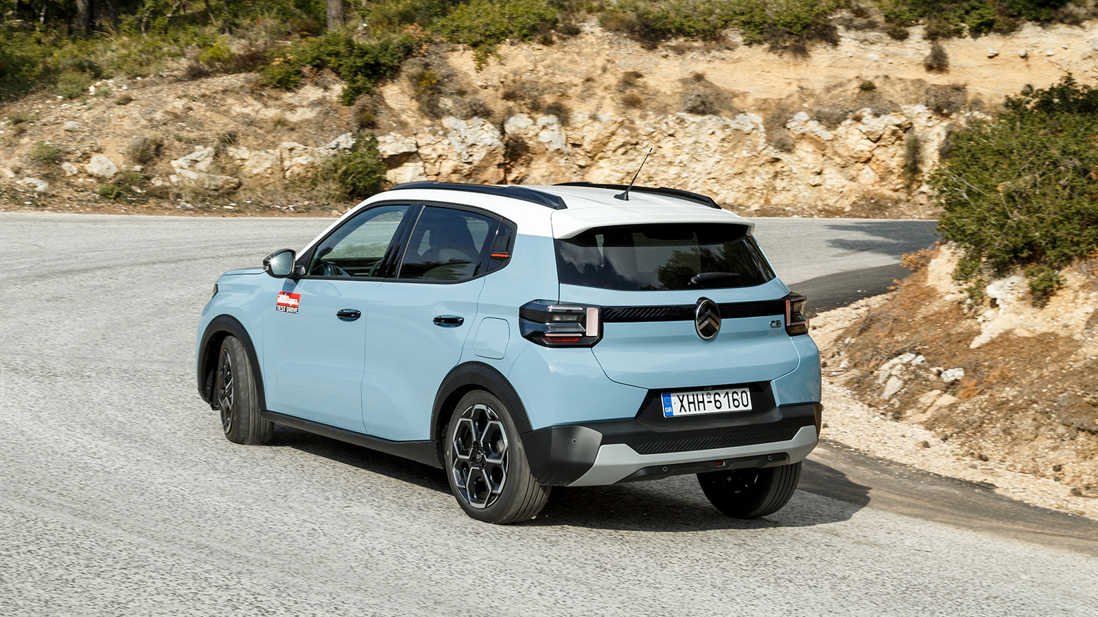 Peugeot 208 VS Citroen C3: Τα δημοφιλέστερα γαλλικά μικρά