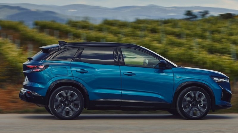 Οδηγούμε το Renault Austral