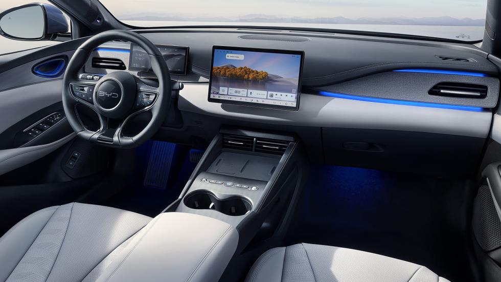 Ευρωπαϊκή πρεμιέρα με 213 ίππους για το BYD Seal 6 DM-i