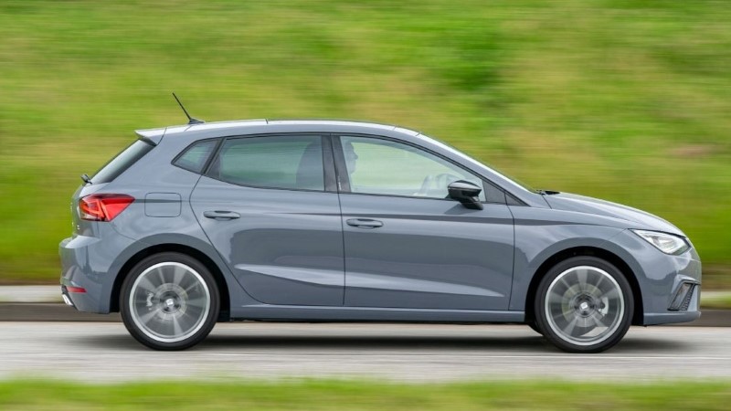 Οδηγούμε το Seat Ibiza FR