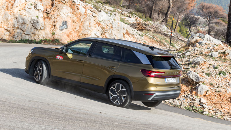 Με επιβλητικές διαστάσεις και πολυτελή χαρακτήρα