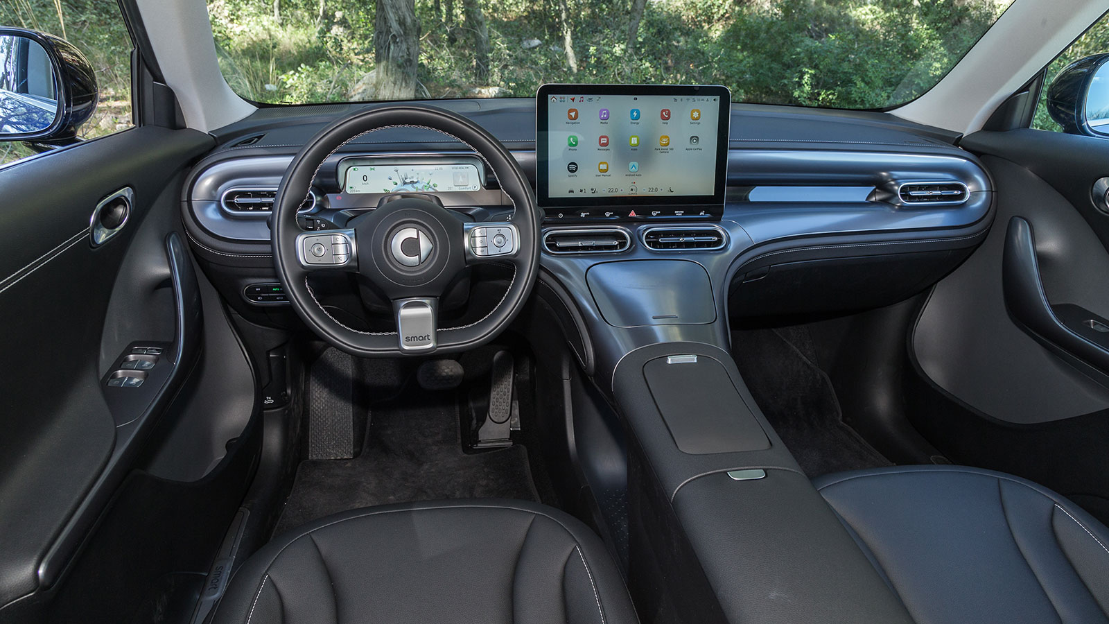 Smart #1. Πόσο καλό είναι σε εξοπλισμό άνεσης και ασφάλειας.