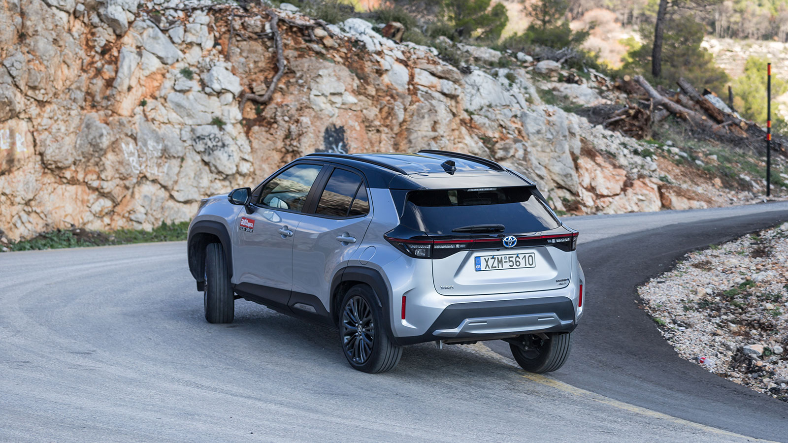 Toyota Yaris Cross 116ps Hybrid VS Volkswagen T-cross Συγκριτικό