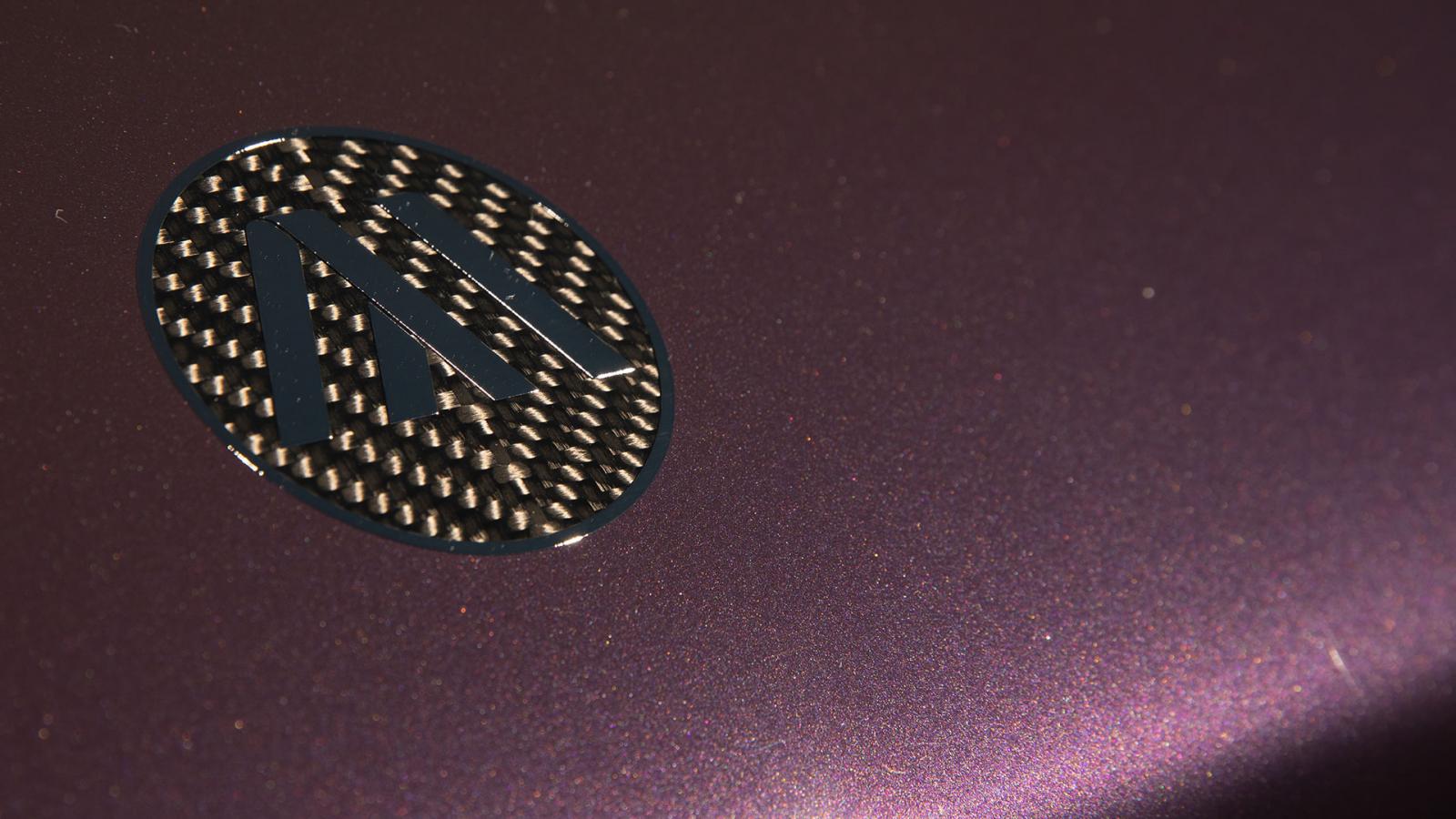 Η VHPK είναι μία αδυνατισμένη Lotus Elise S1 με κεντρικό κάθισμα! 