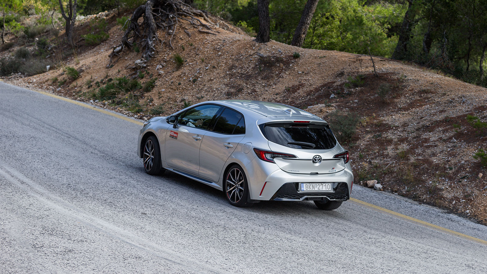 Toyota Corolla 140 PS VS VW Golf 150 PS