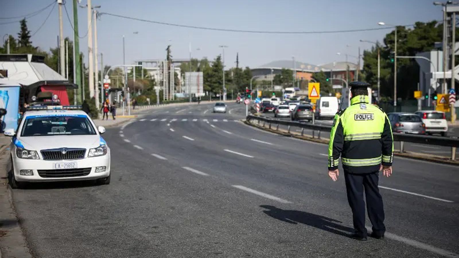 Τροχαία: Συλλήψεις σε 10 μεθυσμένους οδηγούς - Με γερανό έφυγαν 113 ΙΧ