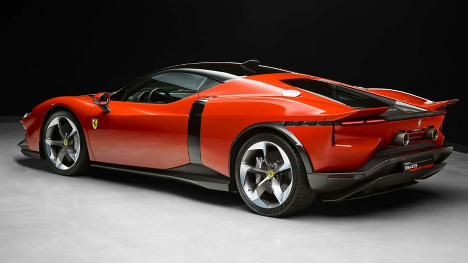 Πρεμιέρα για την Ferrari 849 Testarossa με 1.050 άλογα