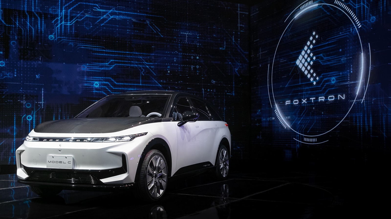 Ο κατασκευαστής του iPhone θα φτιάχνει ηλεκτρικά για 2 ιαπωνικές μάρκες