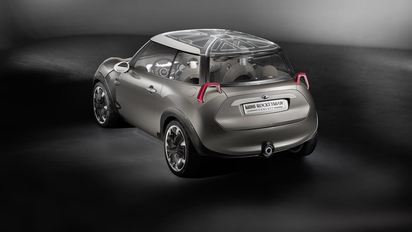 Το 2011, στο Σαλόνι Αυτοκινήτου της Γενεύης, η MINI παρουσίασε το Rocketman Concept, ένα πρωτότυπο μήκους μόλις 3,4 μ., με τρεις πόρτες, χαμηλό βάρος 