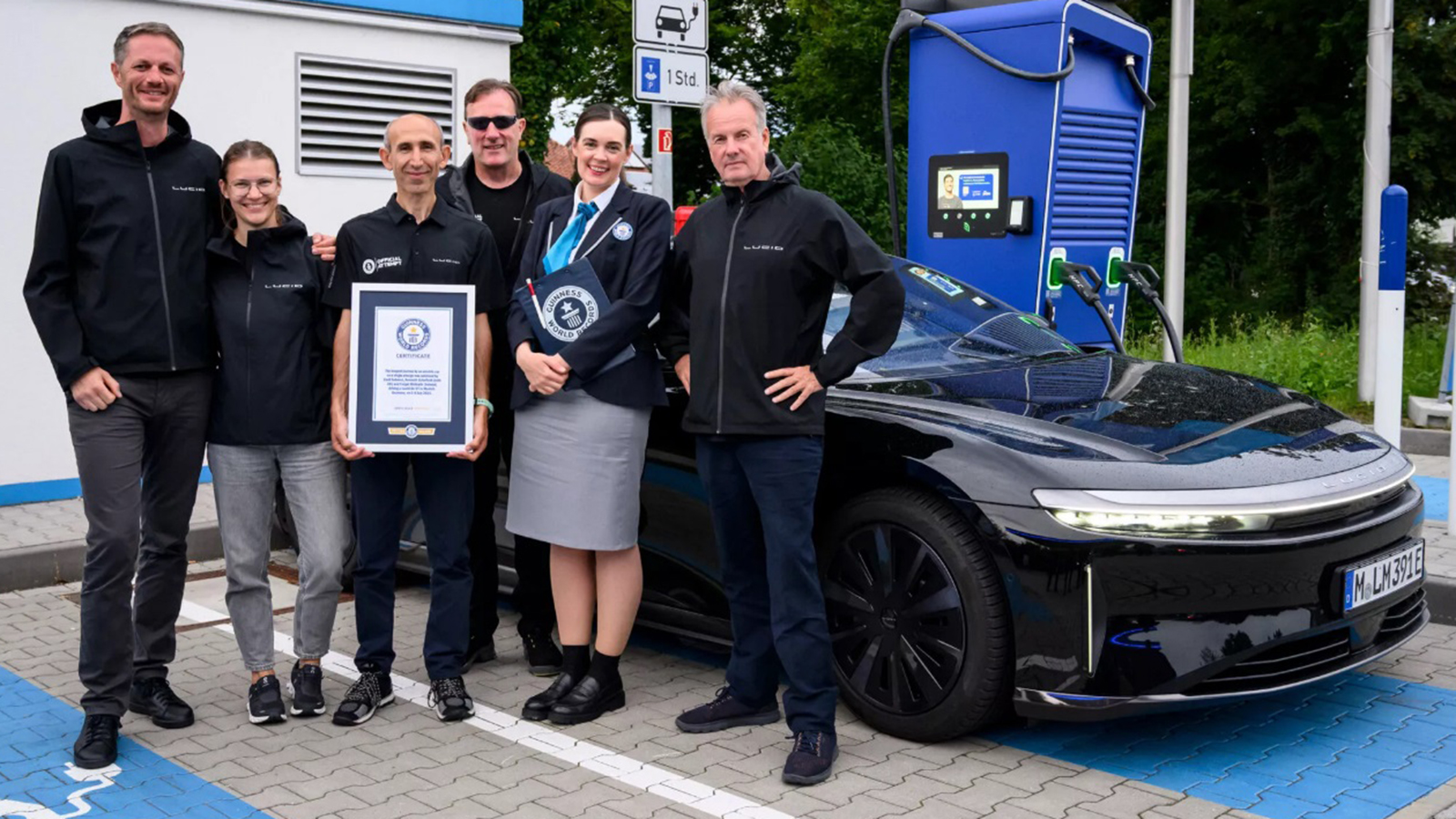 To Lucid Air Grand Touring έκανε 1.205 χλμ. με μία φόρτιση