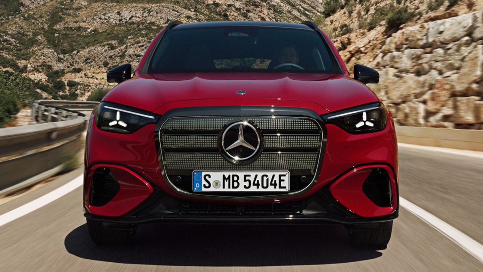 Η ηλεκτρική Mercedes-AMG GLC θα έχει 900+ ίππους