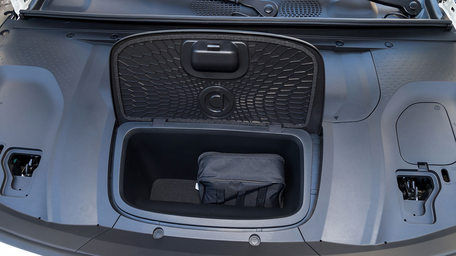 Smart #3. Τι βαθμό παίρνει σε κατανάλωση, χώρους, επιδόσεις, εγγυήσεις.