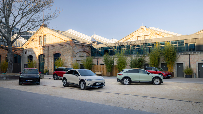 To πιο ευρύχωρο, ευέλικτο και τεχνολογικά προηγμένο smart επαναπροσδιορίζει την κατηγορία του