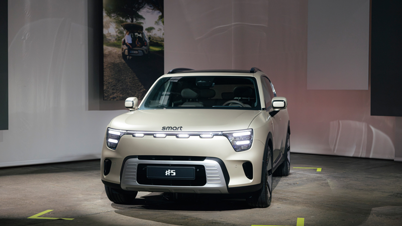 To πιο ευρύχωρο, ευέλικτο και τεχνολογικά προηγμένο smart επαναπροσδιορίζει την κατηγορία του