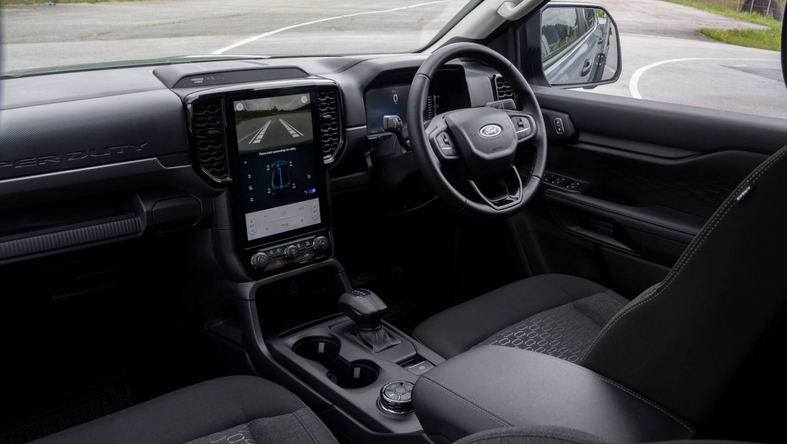 Νέο Ford Ranger Super Duty: Με ικανότητα ρυμούλκησης 4,5 τόνων και ωφέλιμο φορτίο 2 τόνων
