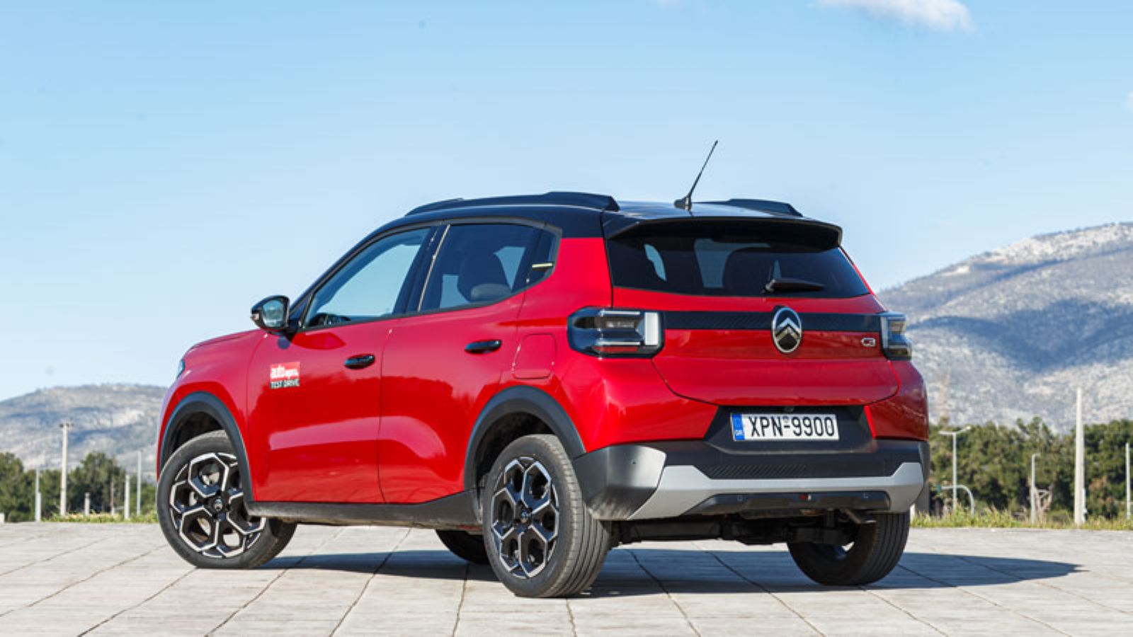 Το Citroen C3 από την πίσω αριστερή πλευρά