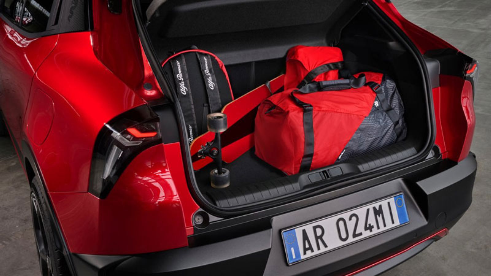 Ο χώρος αποσκευών της Alfa Romeo Junior Ibrida