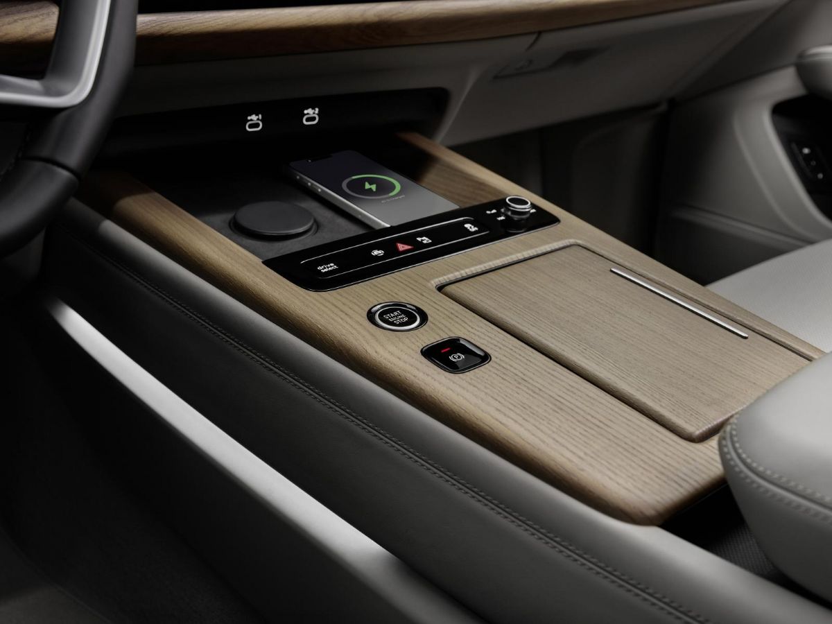 Νέο Audi Q7: Επίσημη παρουσίαση για την τρίτη γενιά του