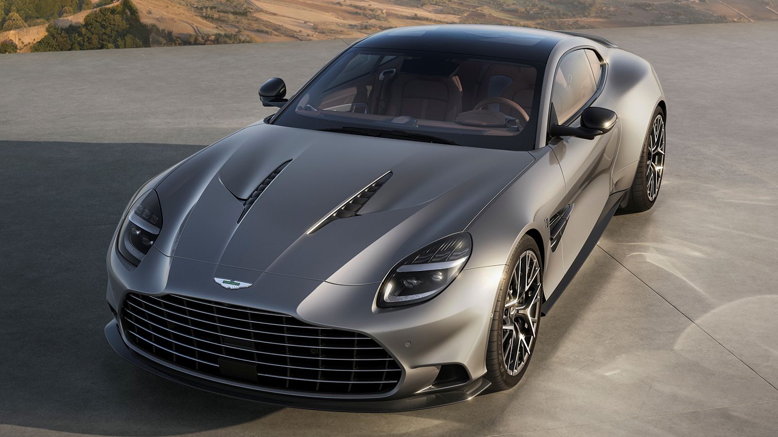 Η νέα Aston Martin Vanquish 25 τιμά το βρετανικό GT
