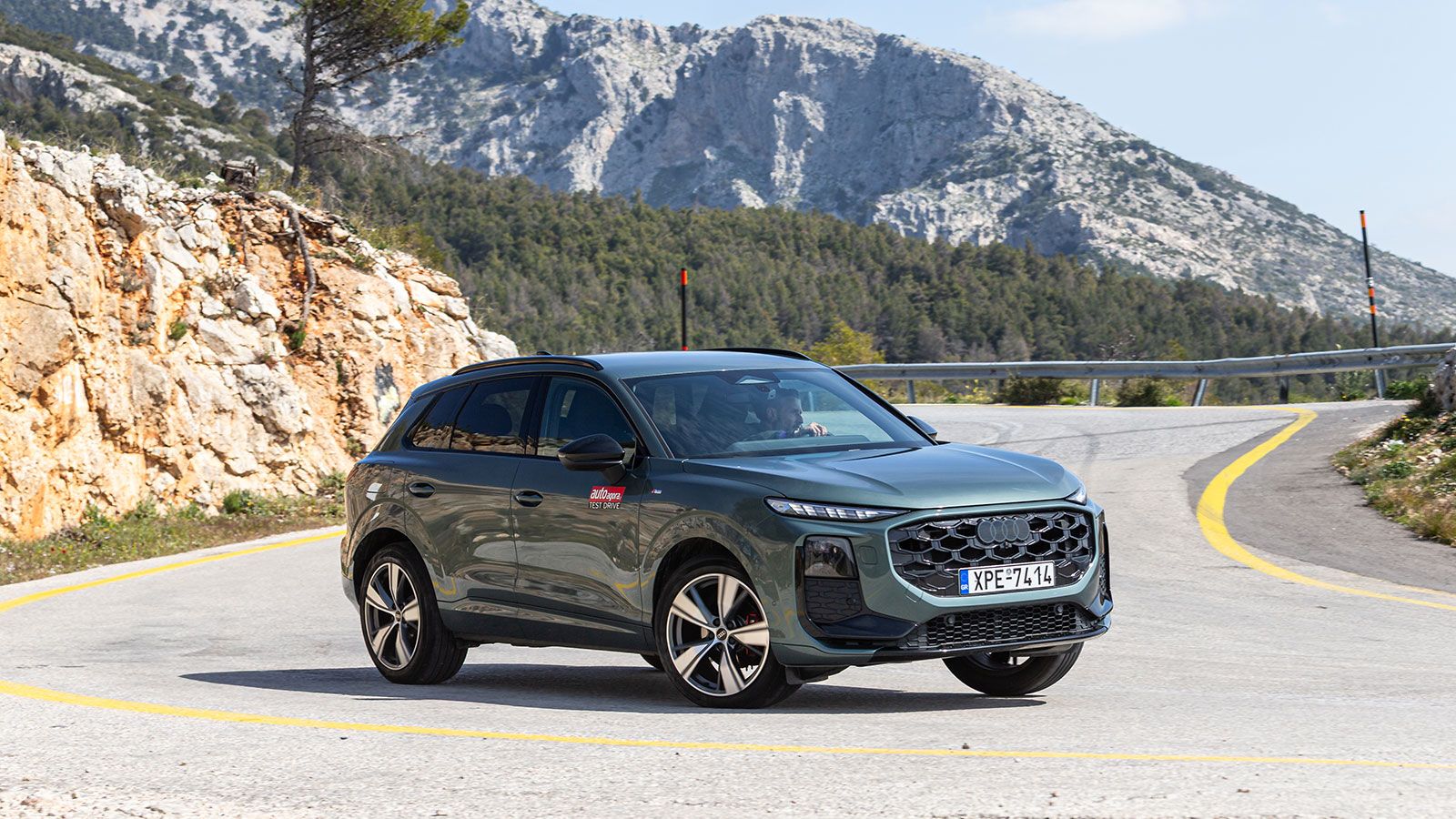 Audi Q3. Πόσο καλό είναι σε εξοπλισμό άνεσης και ασφάλειας.