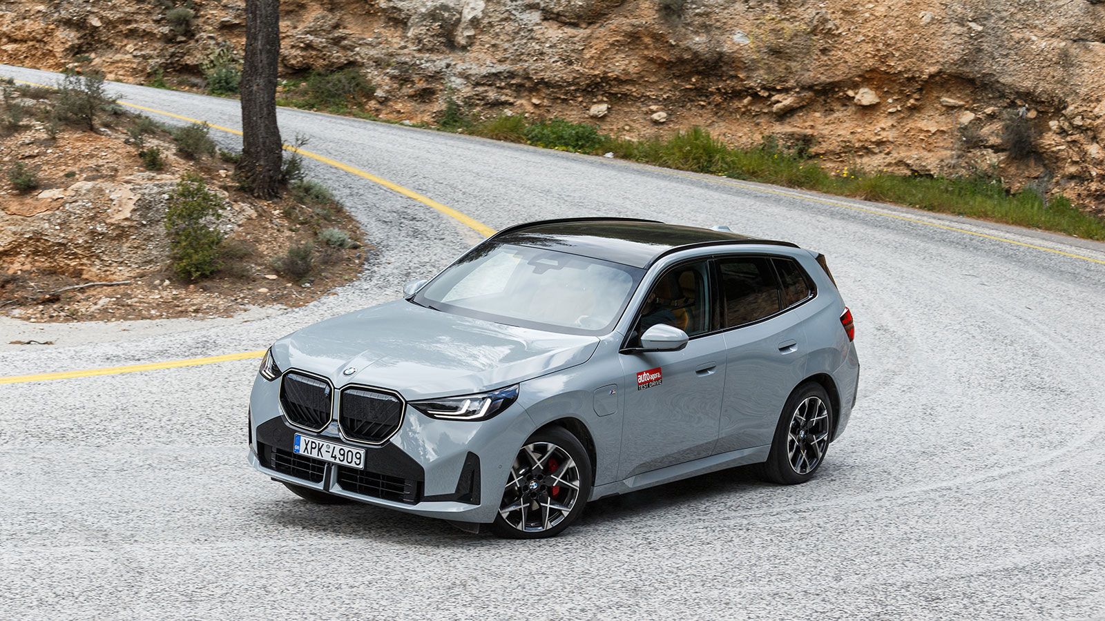 BMW X3 30e xDrive 299 PS: Πολυτέλεια, επιδόσεις και οικονομία καυσίμων