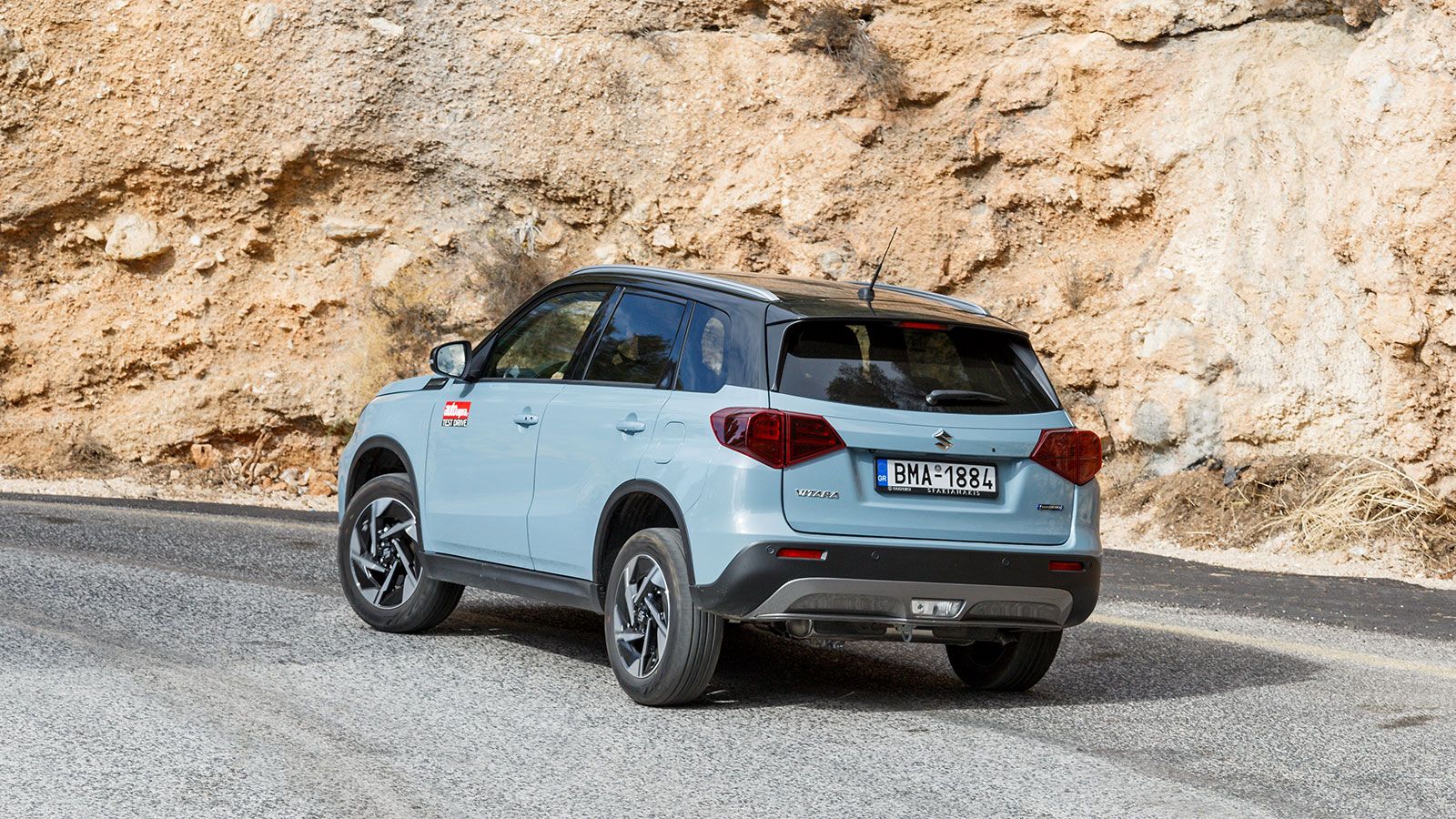 Citroen C3 Aircross Hybrid 145 PS VS Suzuki Vitara Hybrid 110 PS