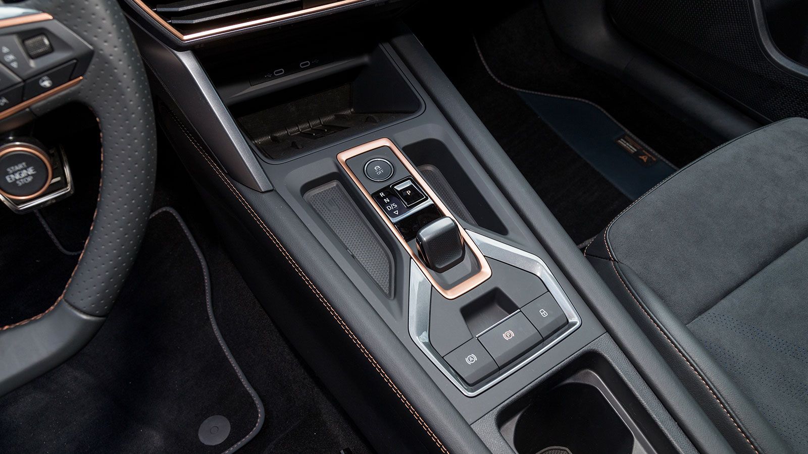 Cupra Formentor. Πόσο καλό είναι σε εξοπλισμό άνεσης και ασφάλειας.