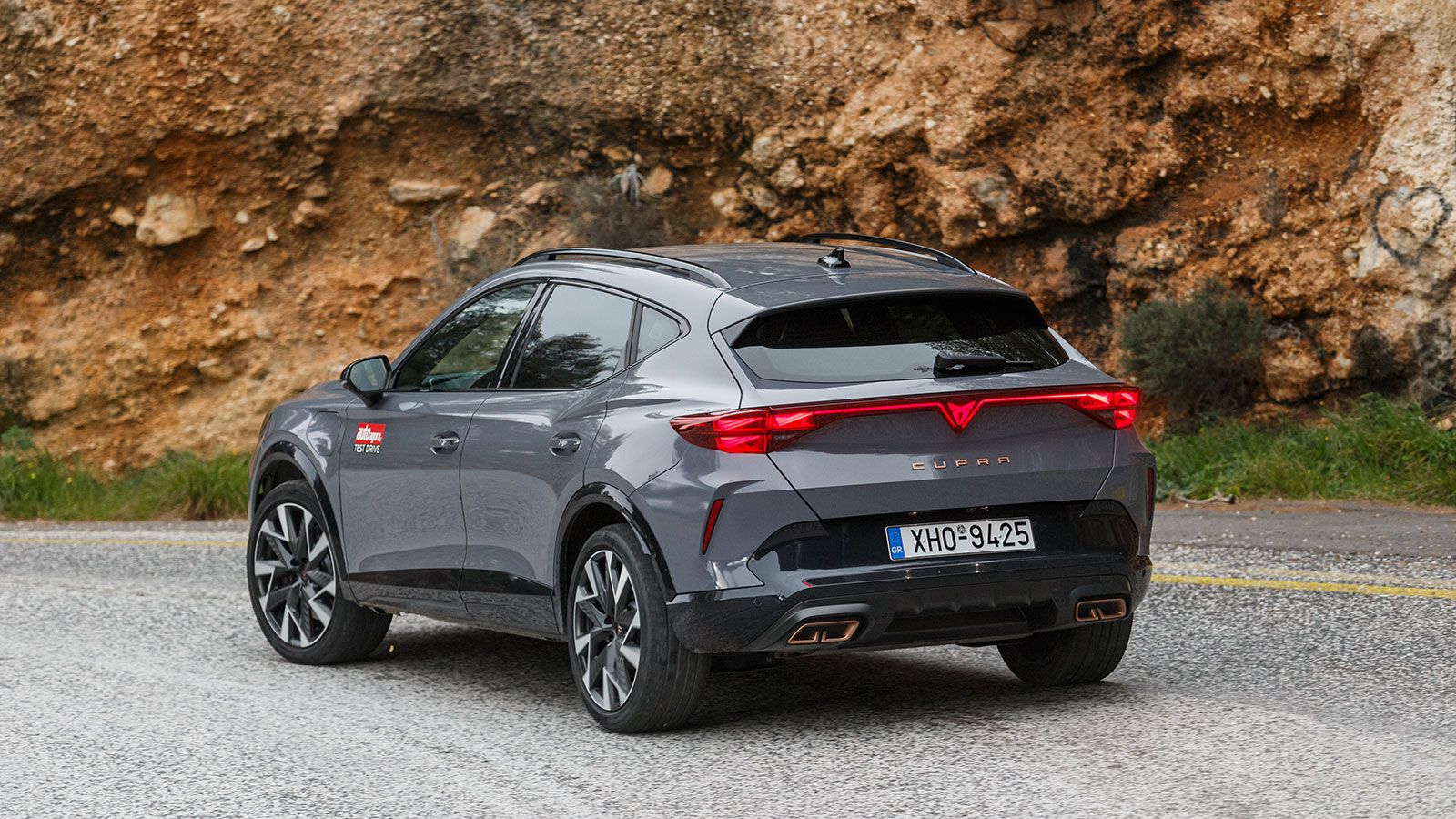 Cupra Formentor VZ DSG e-Hybrid 272 PS: Συναίσθημα και οικονομία