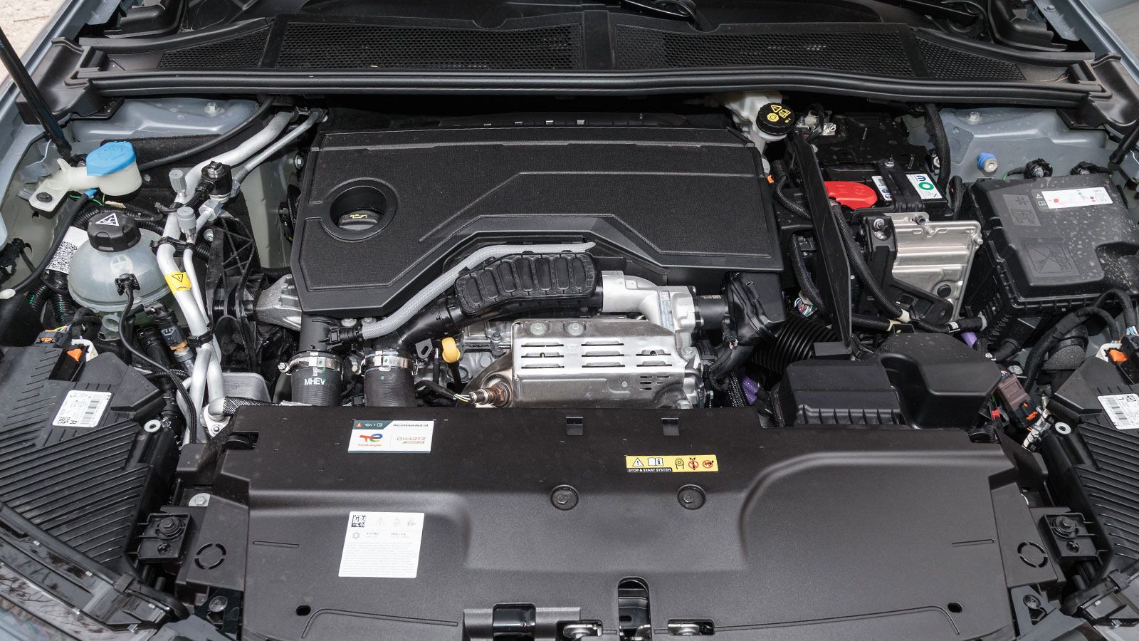 Ds No 4. Τι βαθμό παίρνει σε κατανάλωση, χώρους, επιδόσεις, εγγυήσεις.