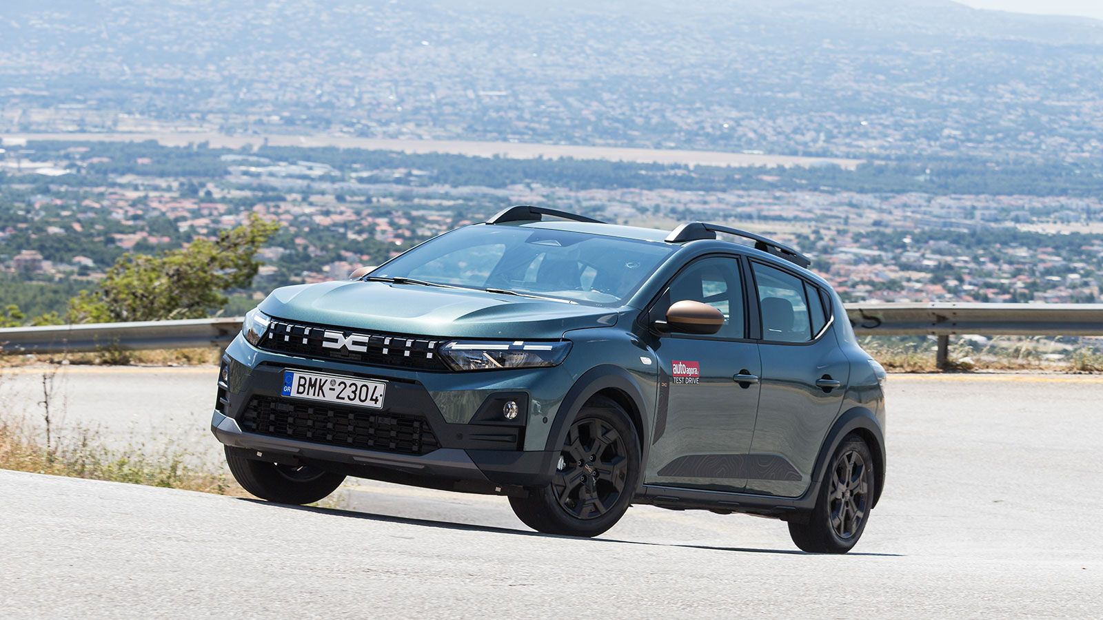 Dacia Sandero Stepway. Τι βαθμό παίρνει σε κατανάλωση, χώρους, επιδόσεις, εγγυήσεις.