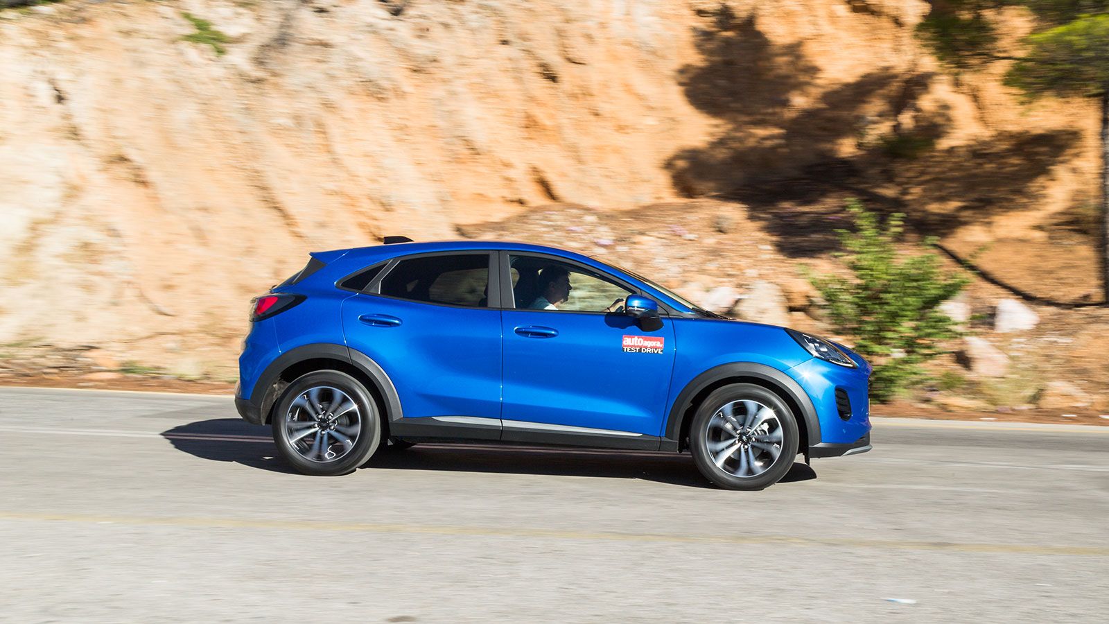 Ford Puma mHEV 125 PS VS Alfa Romeo Junior Ibrida 145 PS