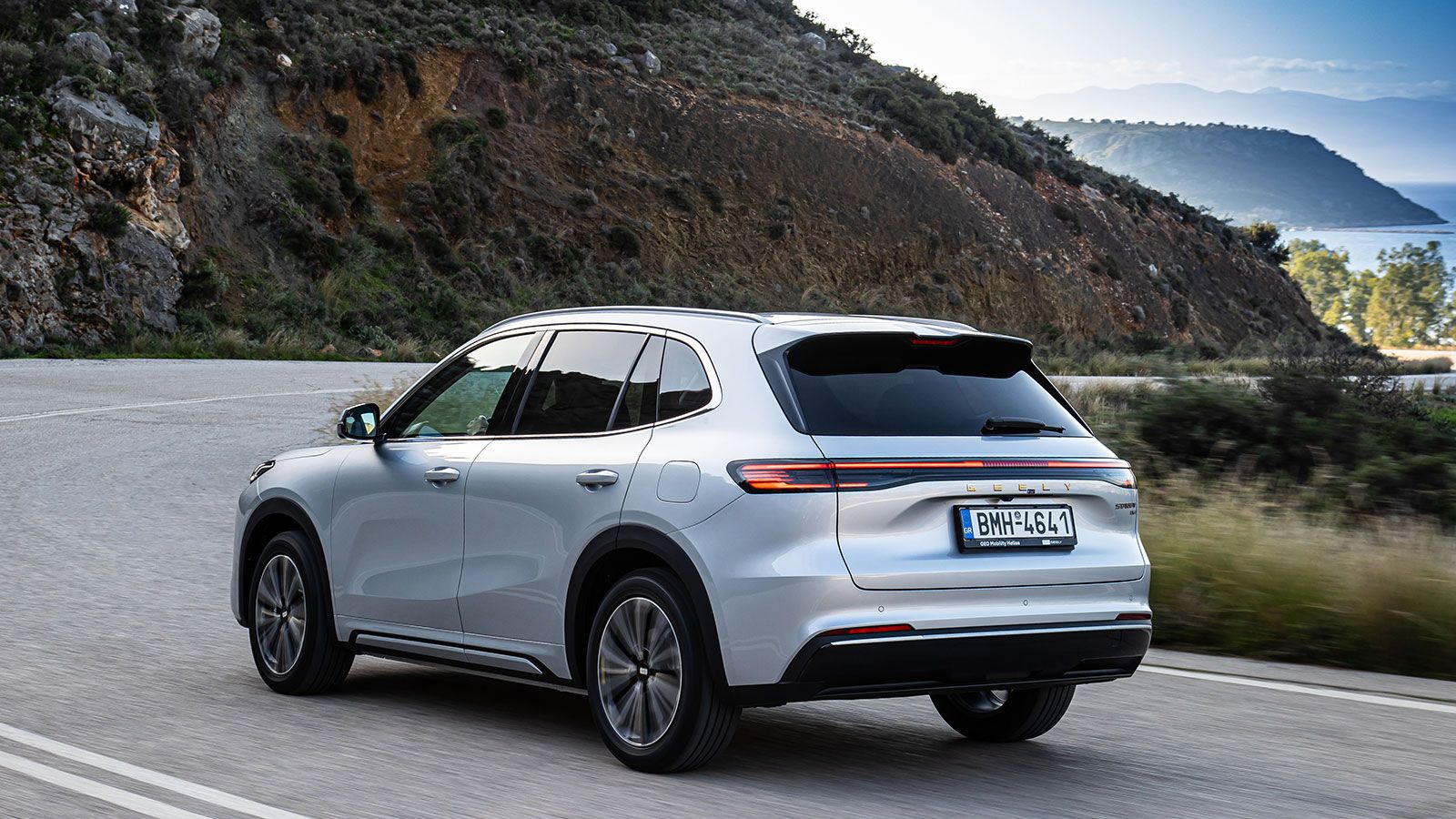 Geely Starray EM-i: Οδηγούμε το πρώτο «διεθνές» plug-in hybrid SUV της Geely