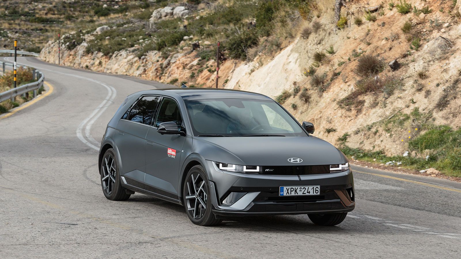 Hyundai Ioniq 5: Το ηλεκτρικό μεσαίο SUV που εντυπωσιάζει στον δρόμο