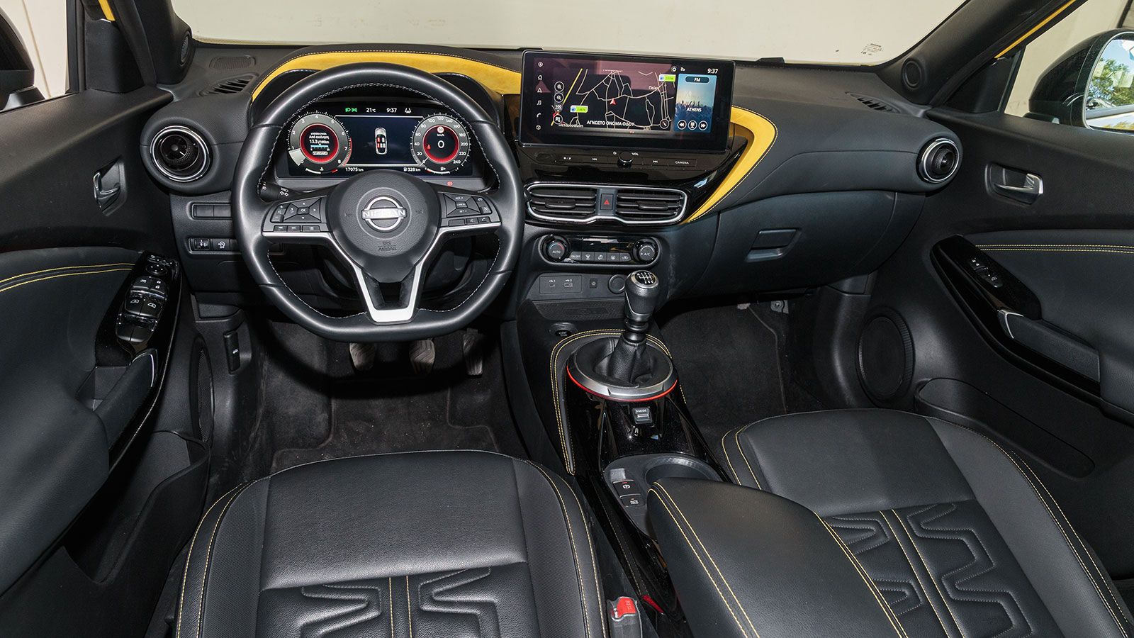 Nissan Juke. Πόσο καλό είναι σε εξοπλισμό άνεσης και ασφάλειας.