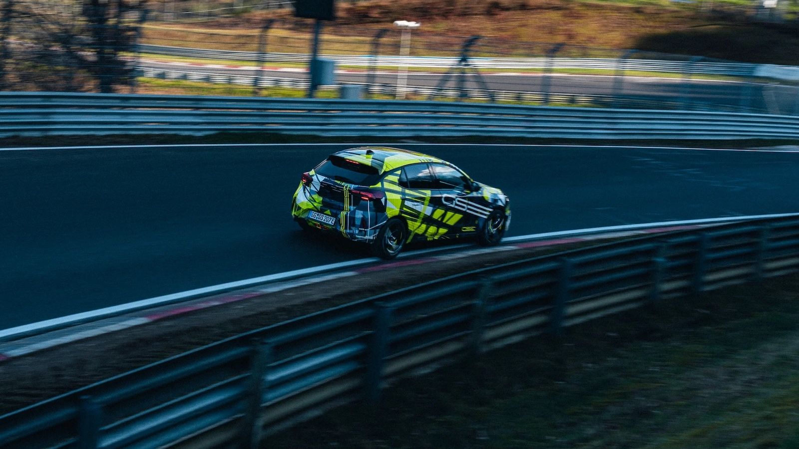 Στην «Πράσινη Κόλαση» το Νέο Opel Corsa GSE: Ηλεκτρική Καταιγίδα στο Nurburgring