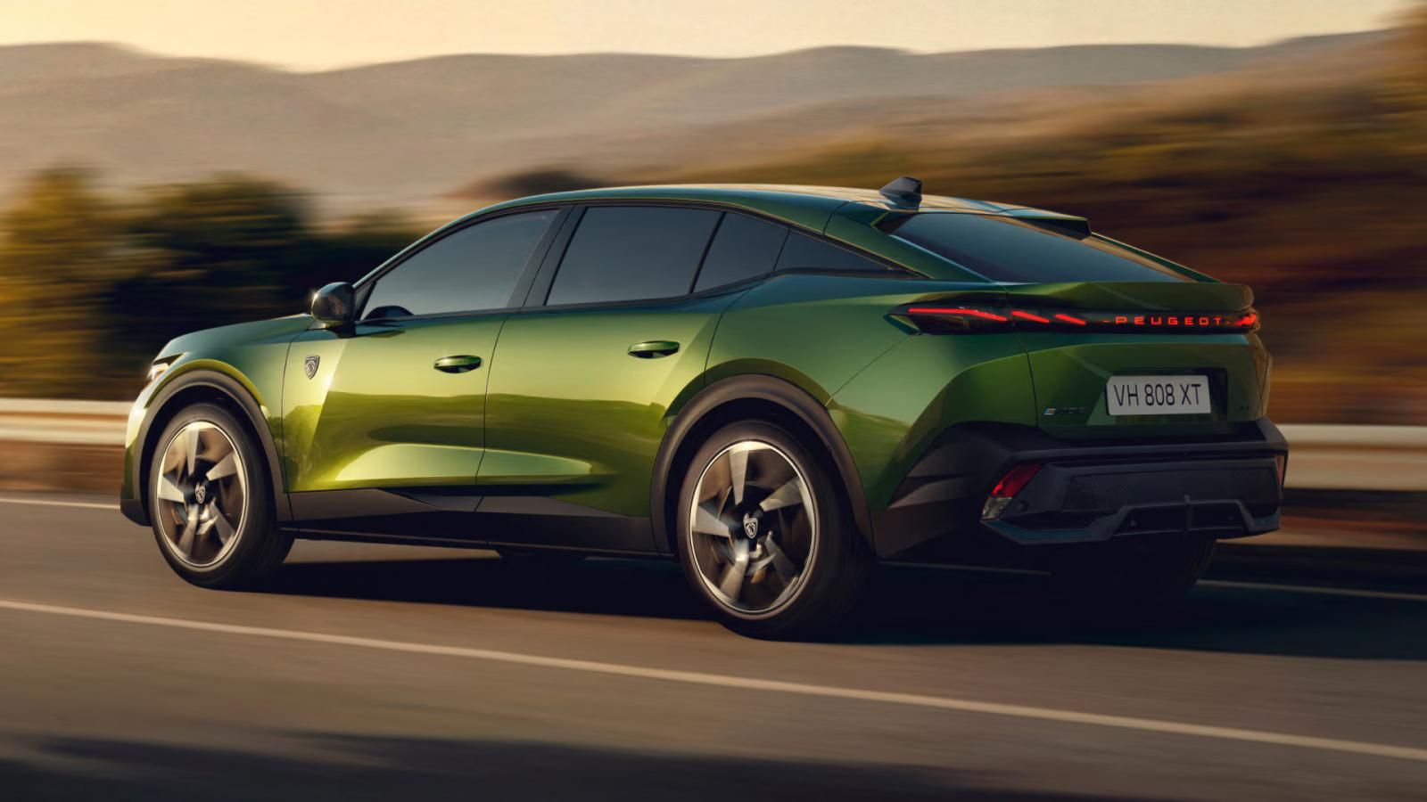 Νέο Peugeot 408: Το ανανεωμένο fastback «πάτησε» Ελλάδα – Τιμές και εκδόσεις