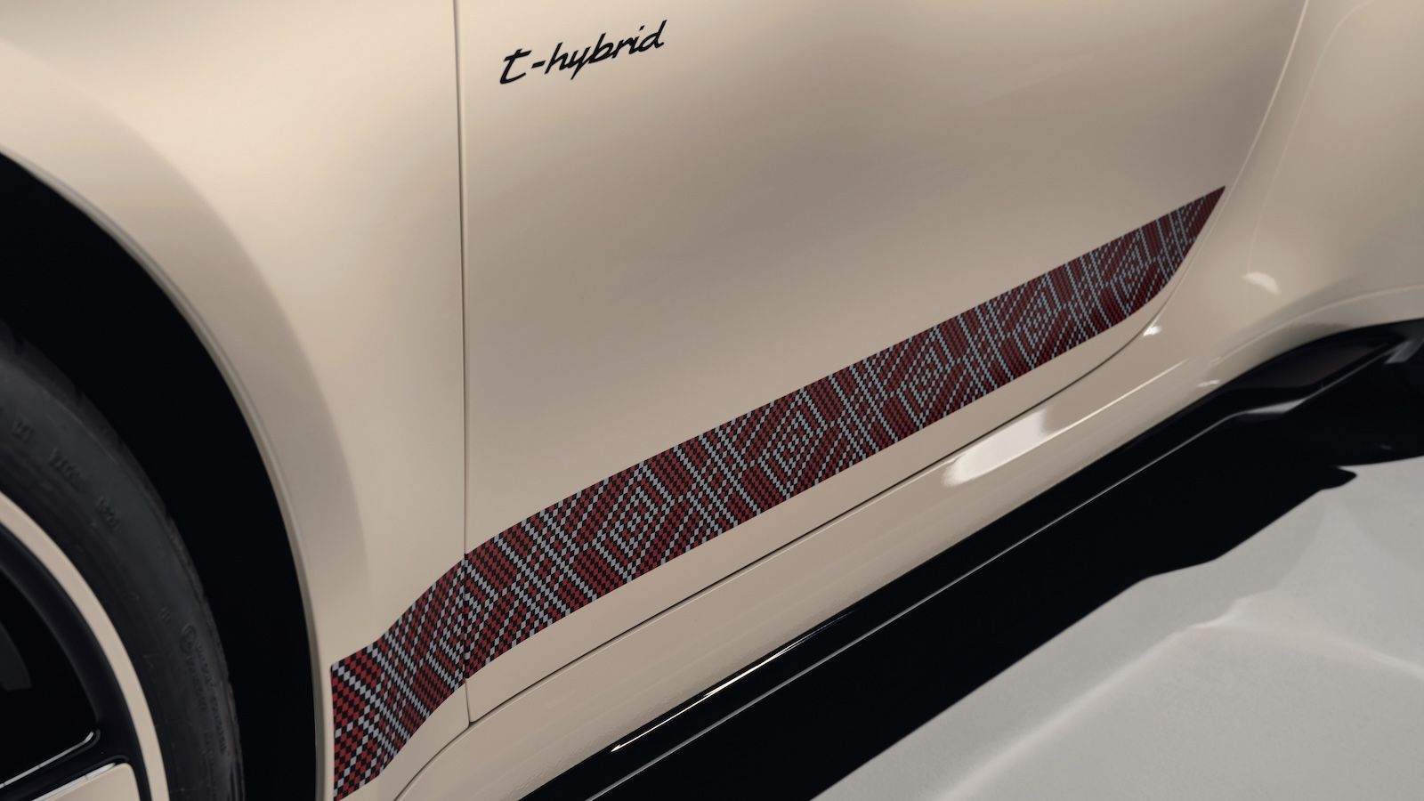 Porsche 911 Turbo S Sadu Edition: Υβριδική 711 ίππων με «άρωμα» Μέσης Ανατολής