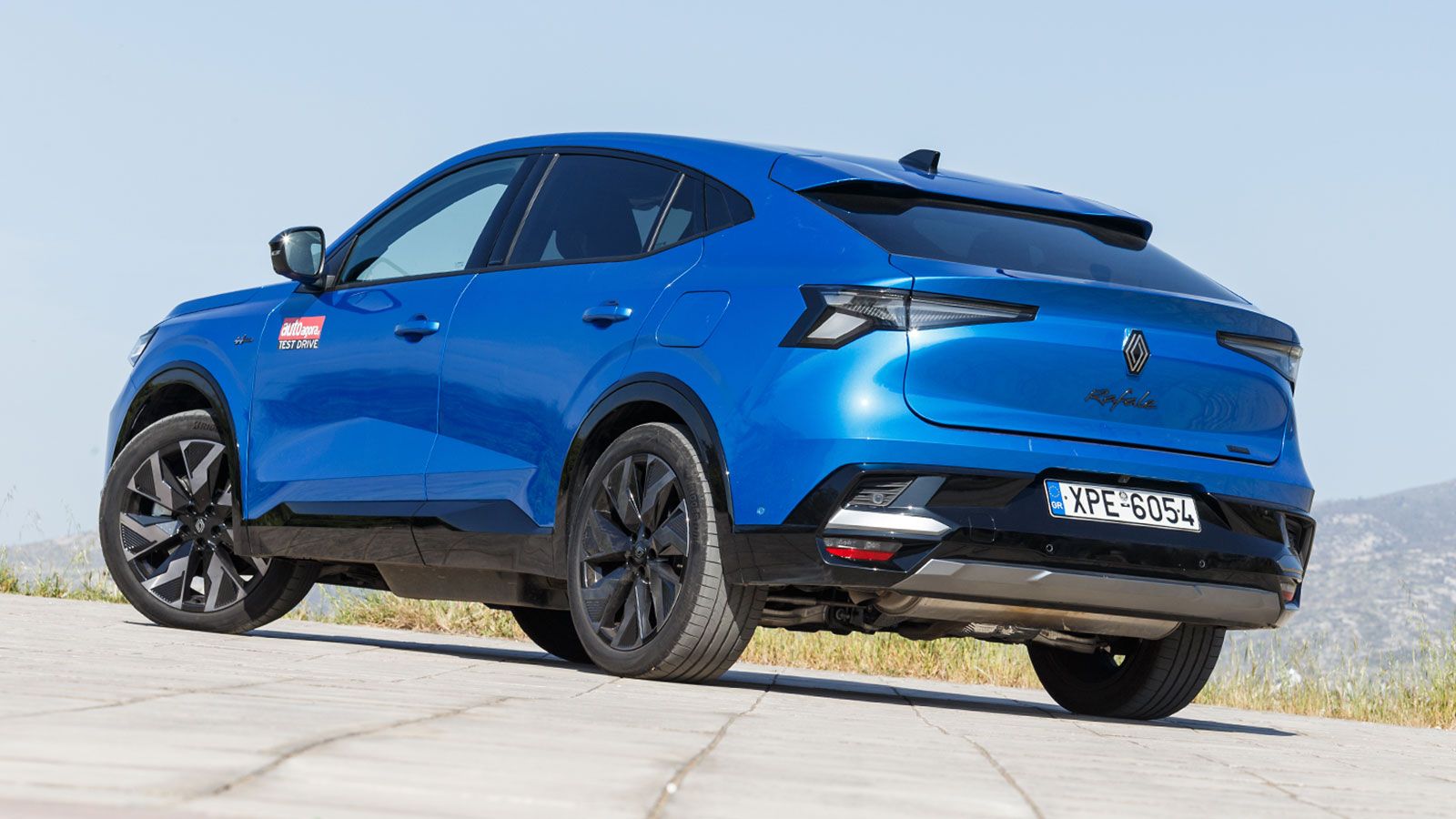 Δοκιμή: Renault Rafale Hyper Hybrid E-Τech 4x4 300 PS – Χαμηλές πτήσεις