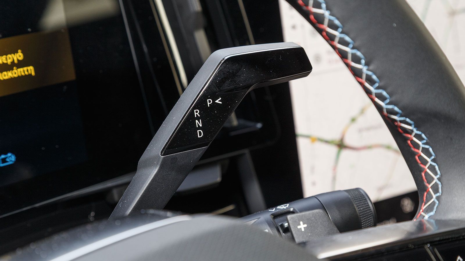 Renault Rafale. Πόσο καλό είναι σε εξοπλισμό άνεσης και ασφάλειας.