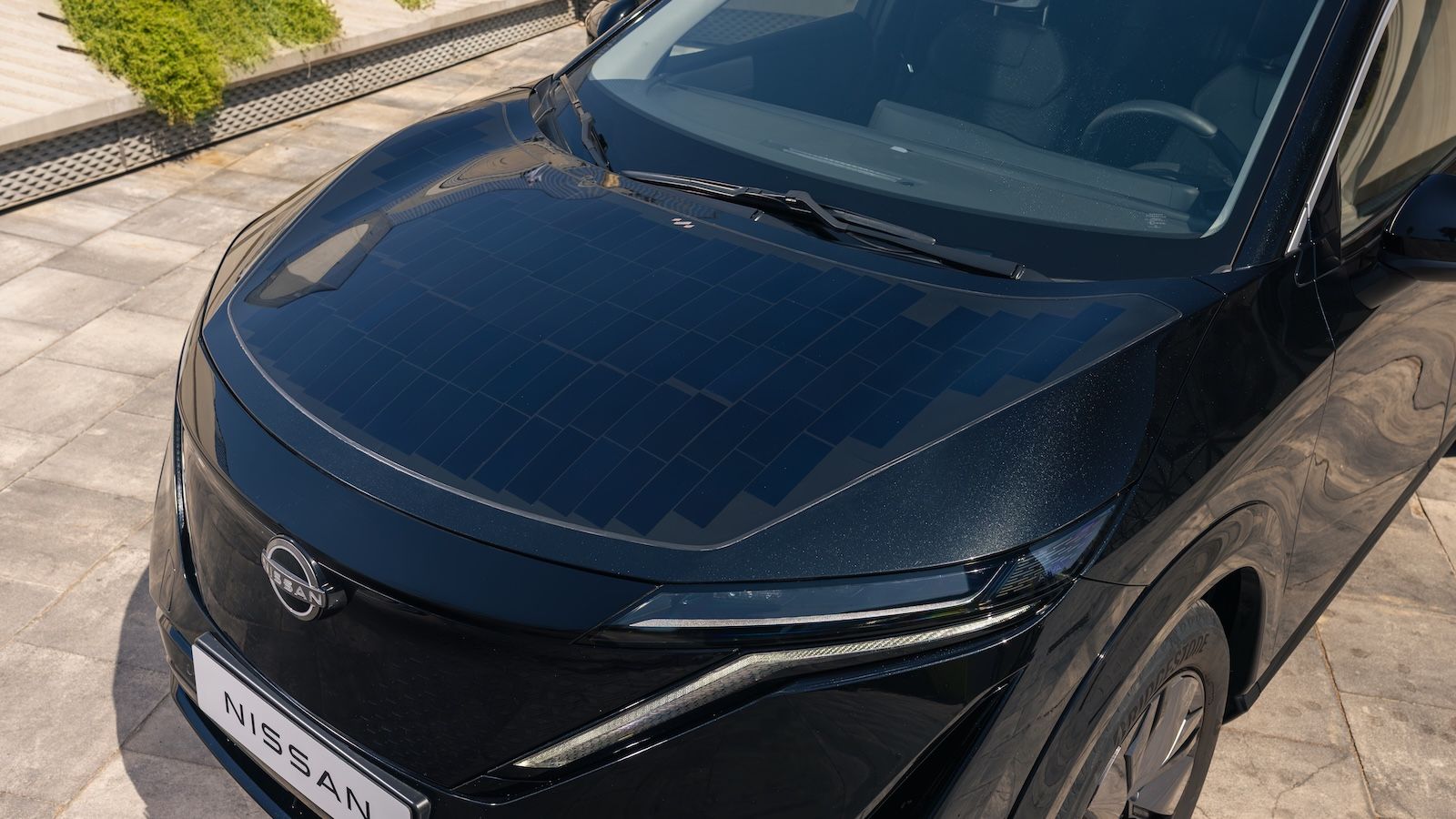 Nissan Ariya 23 χλμ./ημέρα «δωρεάν» αυτονομία από ηλιακά πάνελ
