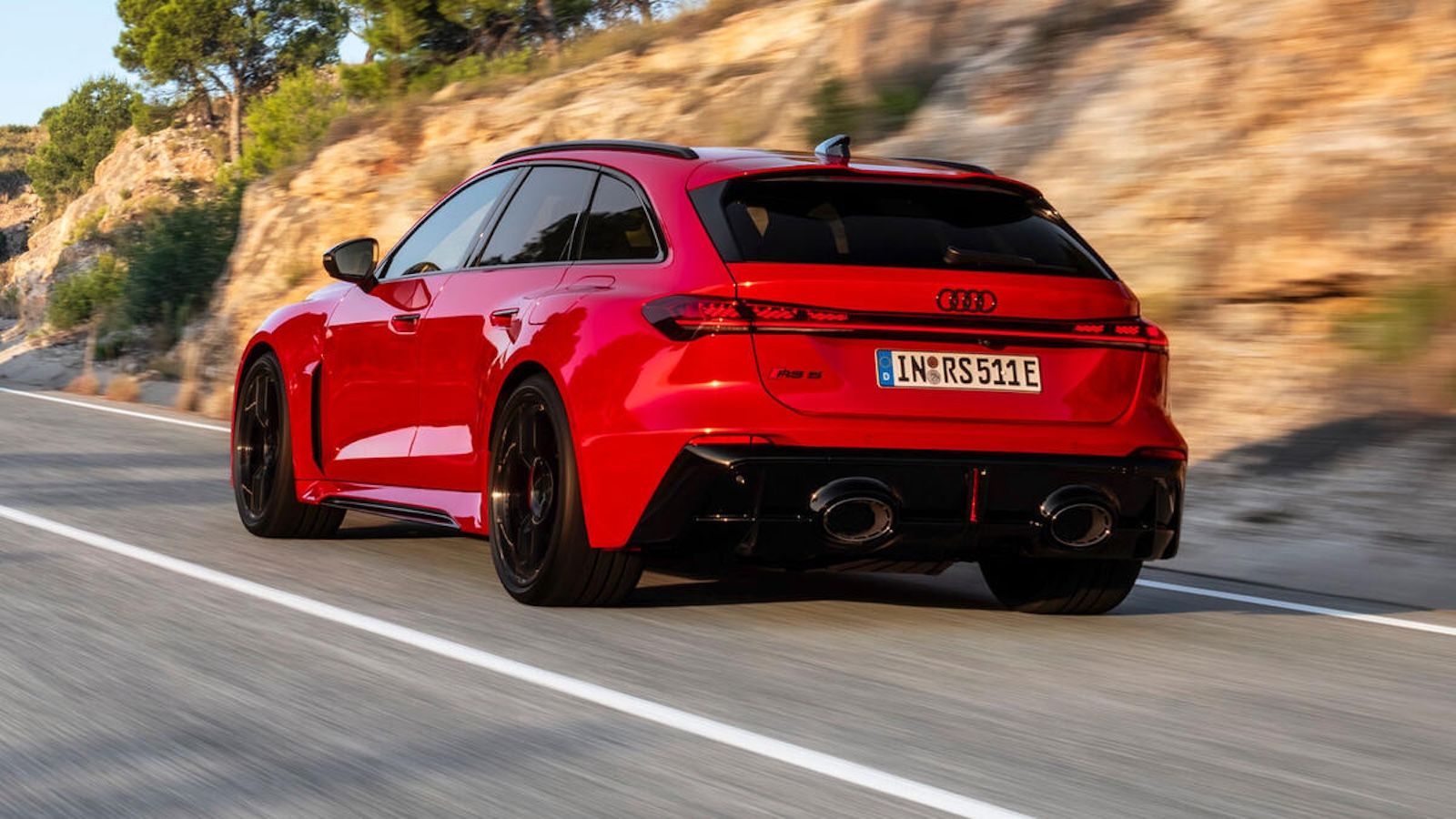 Audi RS 5: Η νέα υβριδική «δύναμη» των 639 ίππων που αλλάζει τα πάντα στην Audi
