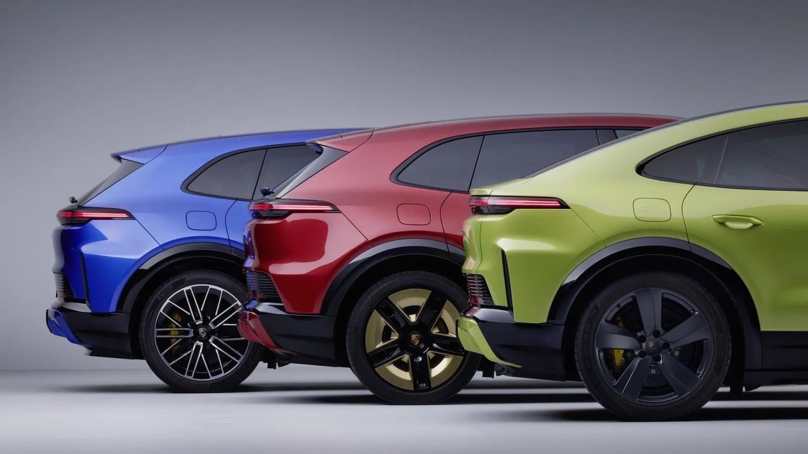 Porsche Cayenne Electric: Ασύρματη φόρτιση 11 kW και νέος εξοπλισμός