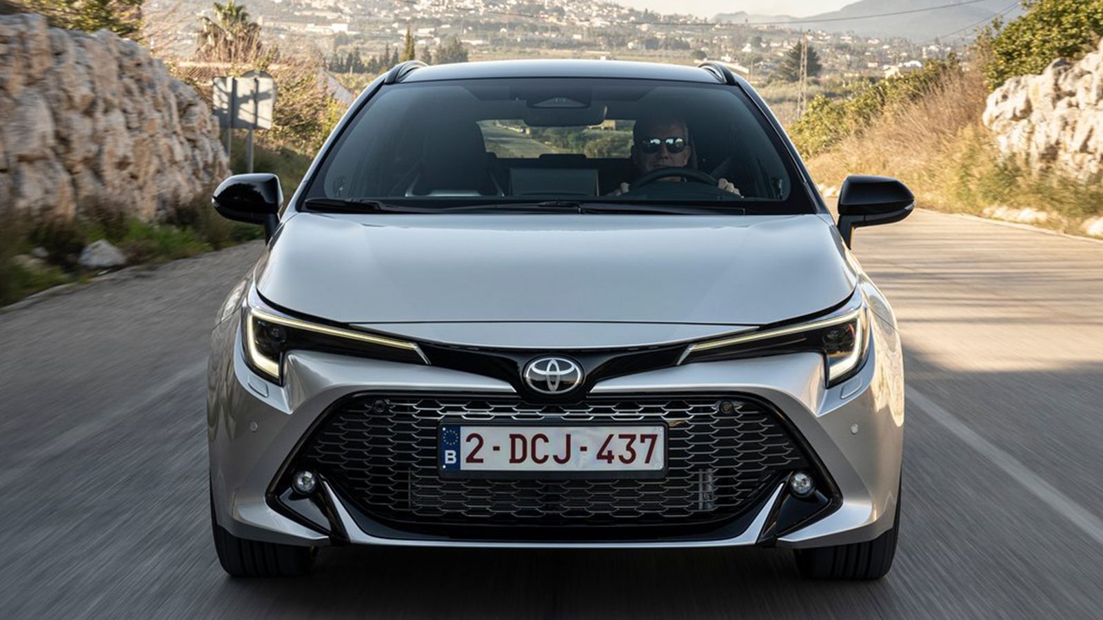 Toyota Corolla: Η Πολωνία τη δίνει δώρο σε Ολυμπιονίκες των Χειμερινών αγώνων!  