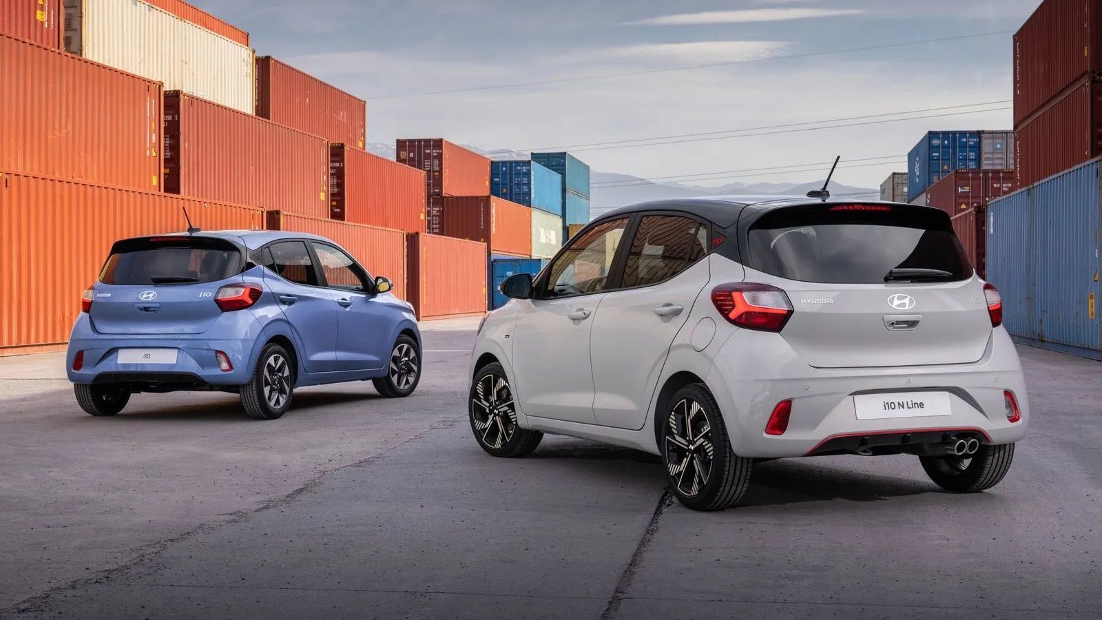 Στην ελληνική αγορά, το i10 υπάρχει σε διαθέσιμο στοκ. Τα τελευταία κομμάτια προσφέρονται με έκπτωση 400 ευρώ, με τιμή εκκίνησης 16.690 ευρώ, έως εξαν