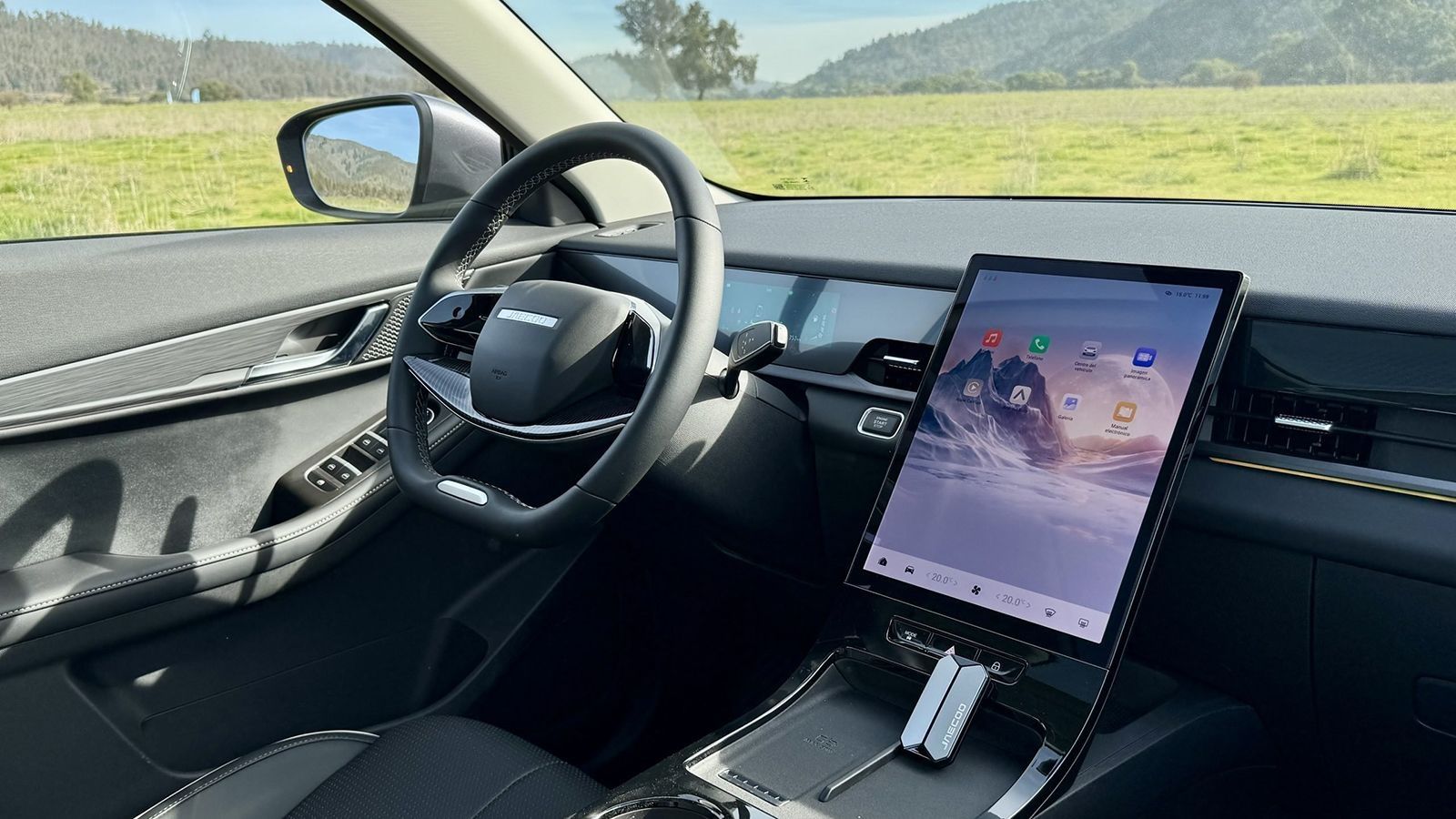 Omoda 5 ή Jaecoo 5: Ίδιο Hybrid μηχανικό σύνολο, αλλά διαφορετική προσέγγιση