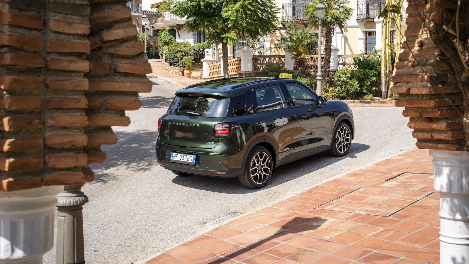 Ήρθε στην Ελλάδα το Leapmotor B03X από 19.990 ευρώ 