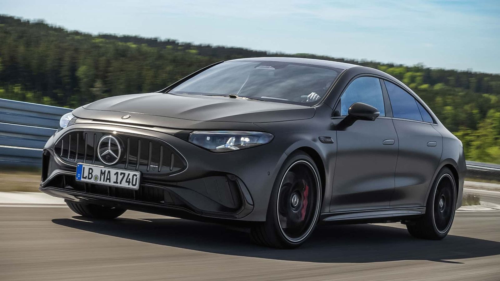 Ντεμπούτο για τη νέα Mercedes-AMG CLA 45 με 680 άλογα
